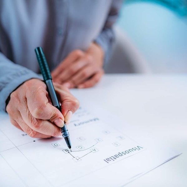 How to Optimize Cognitive Rehabilitation Exercises After Concussions in Ice Skaters?